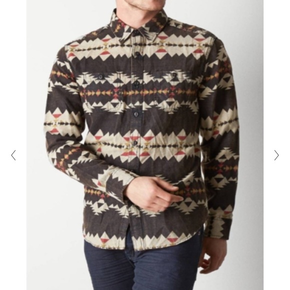 American Eagle Outfitters Other - American Eagle Heritage Classic Fit Button Up Flannel